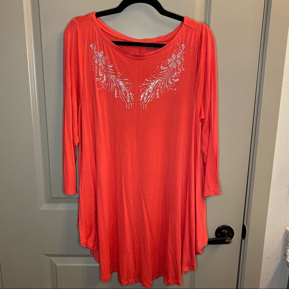 Cute Tunic with rhinestones design detail